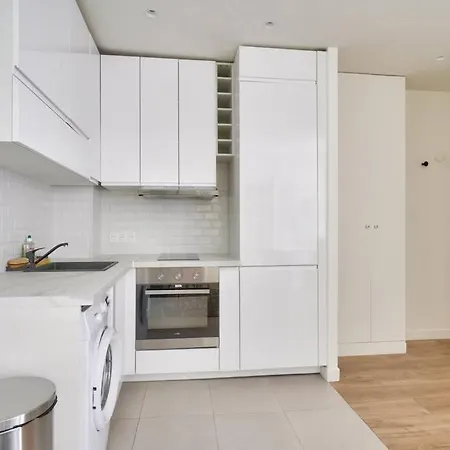 Beautiful One Bedroom In Paříž